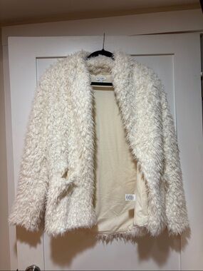 Plush Cream Faux-Fur Teddy Jacket - Open Front